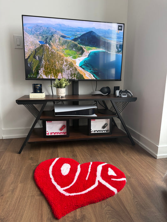 Love hand tufted rug